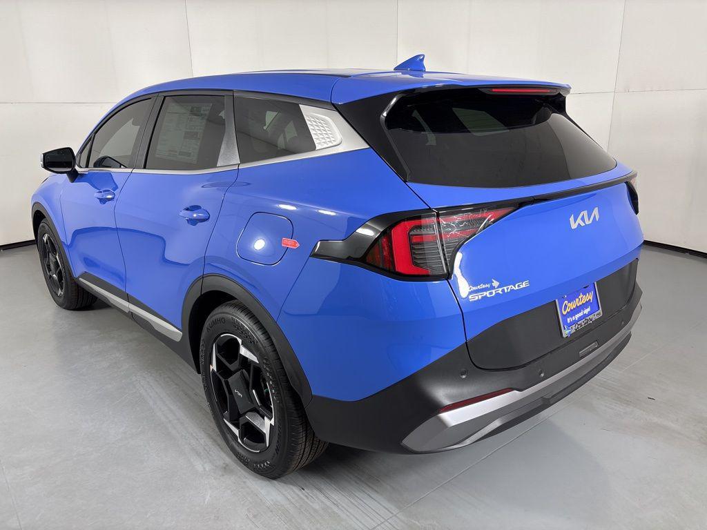 new 2026 Kia Sportage car, priced at $30,832