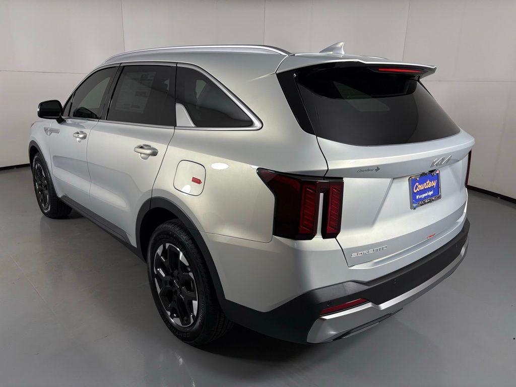 new 2026 Kia Sorento car, priced at $37,264