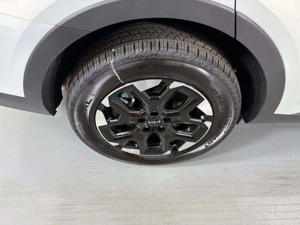 new 2026 Kia Sorento car, priced at $37,264