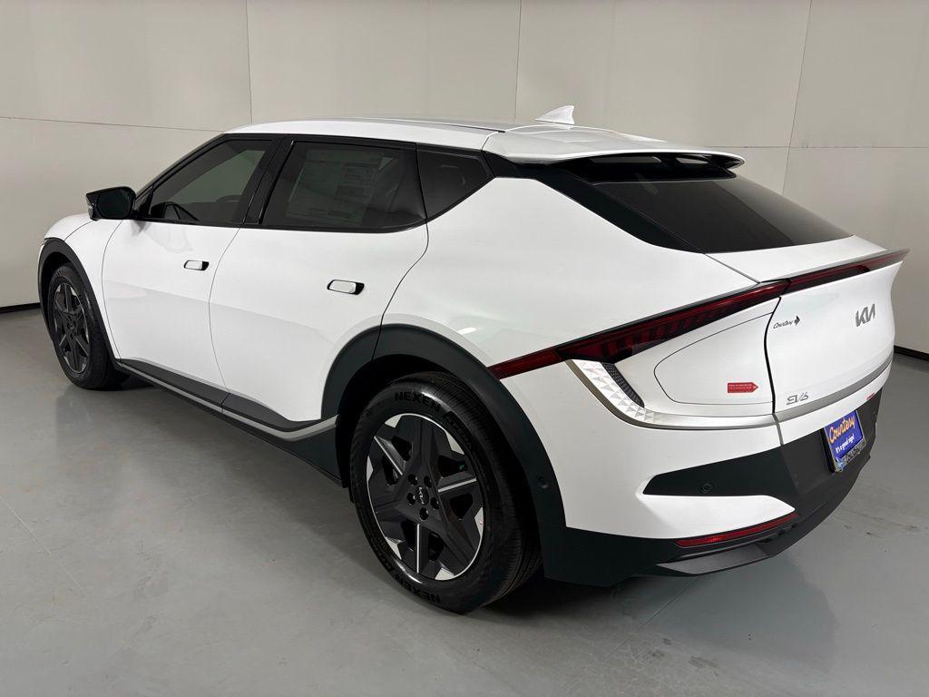new 2025 Kia EV6 car, priced at $37,753