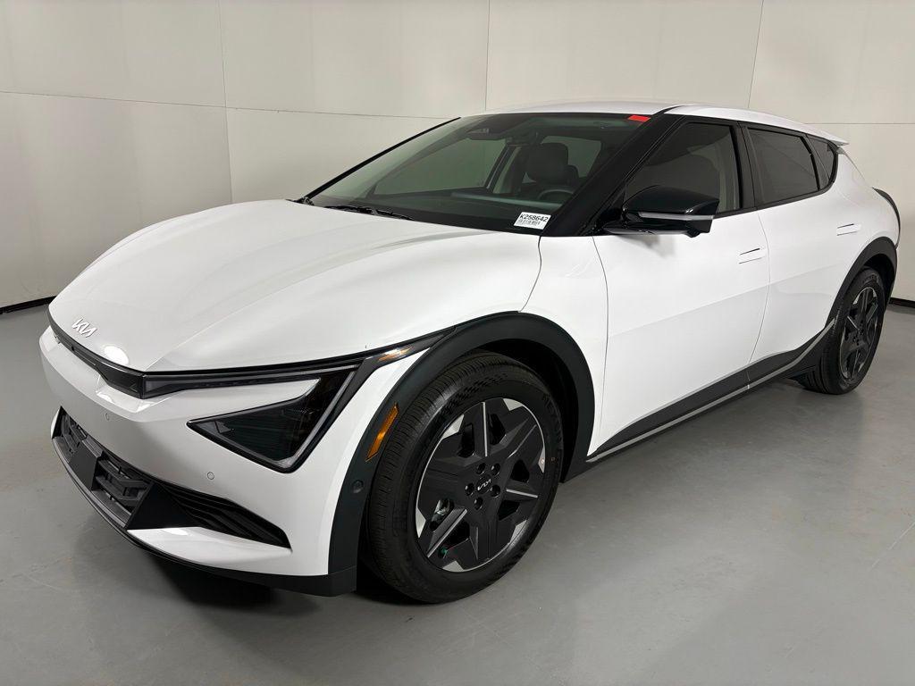 new 2025 Kia EV6 car, priced at $37,753