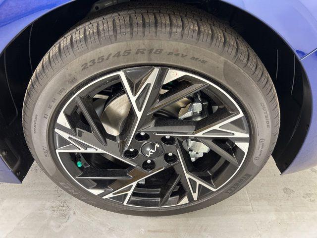 new 2026 Kia K5 car, priced at $29,044