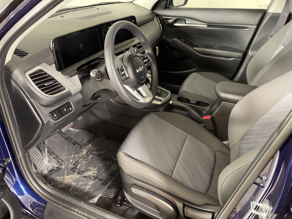 new 2026 Kia Seltos car, priced at $24,348