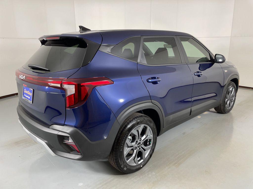new 2026 Kia Seltos car, priced at $24,348
