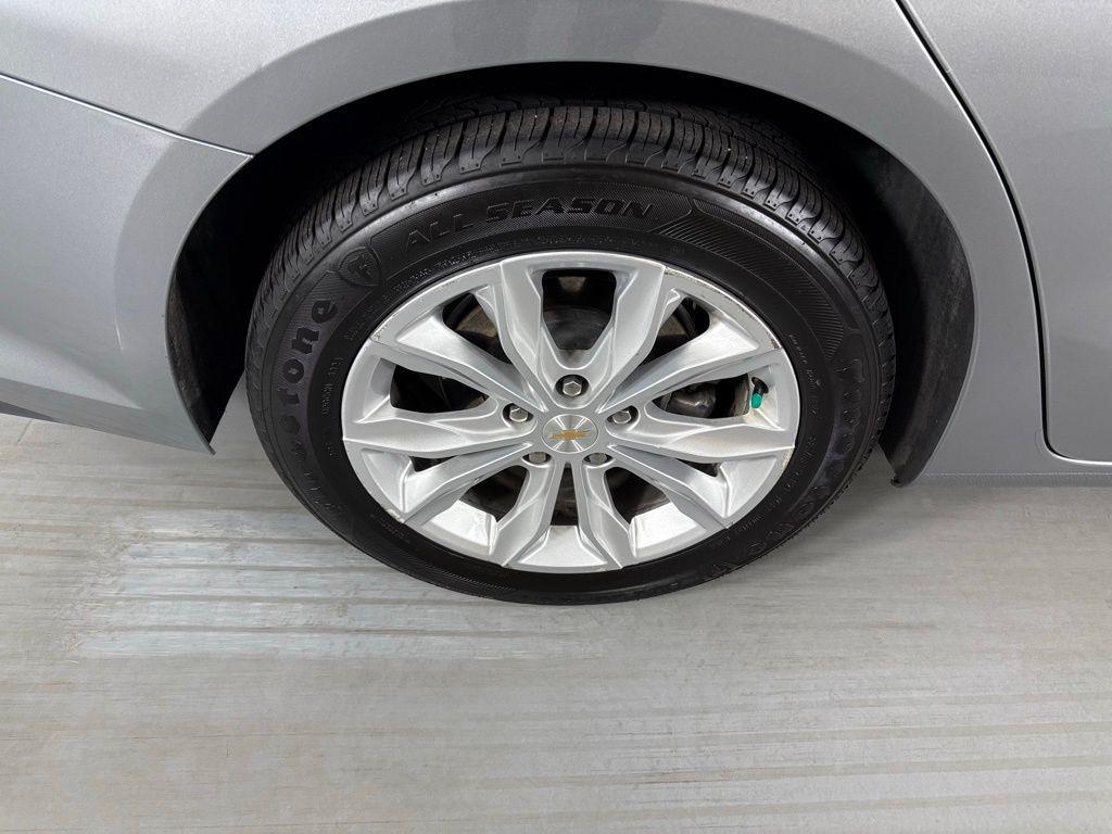 used 2024 Chevrolet Malibu car, priced at $16,400