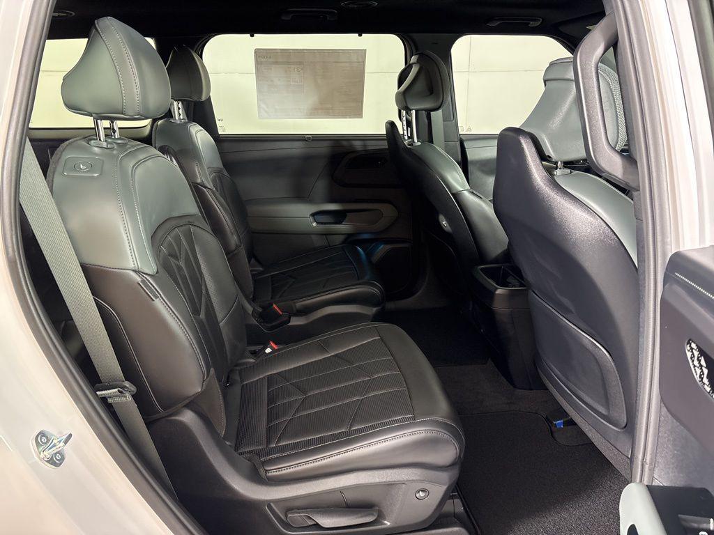 new 2027 Kia Telluride Hybrid car, priced at $57,075