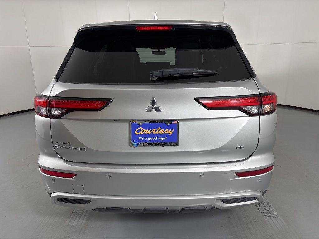 used 2024 Mitsubishi Outlander car, priced at $20,400
