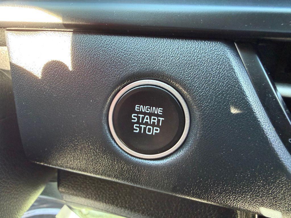 used 2024 Kia Seltos car, priced at $20,800