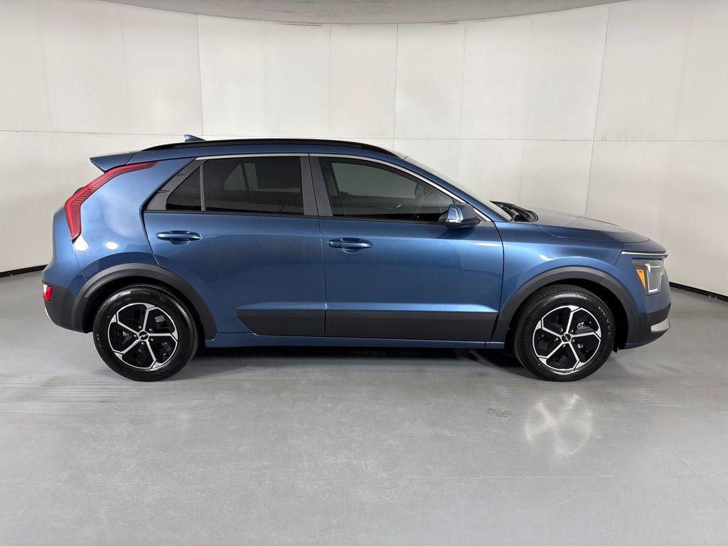 new 2026 Kia Niro car, priced at $33,558