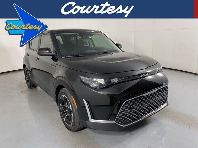 new 2025 Kia Soul car, priced at $24,277