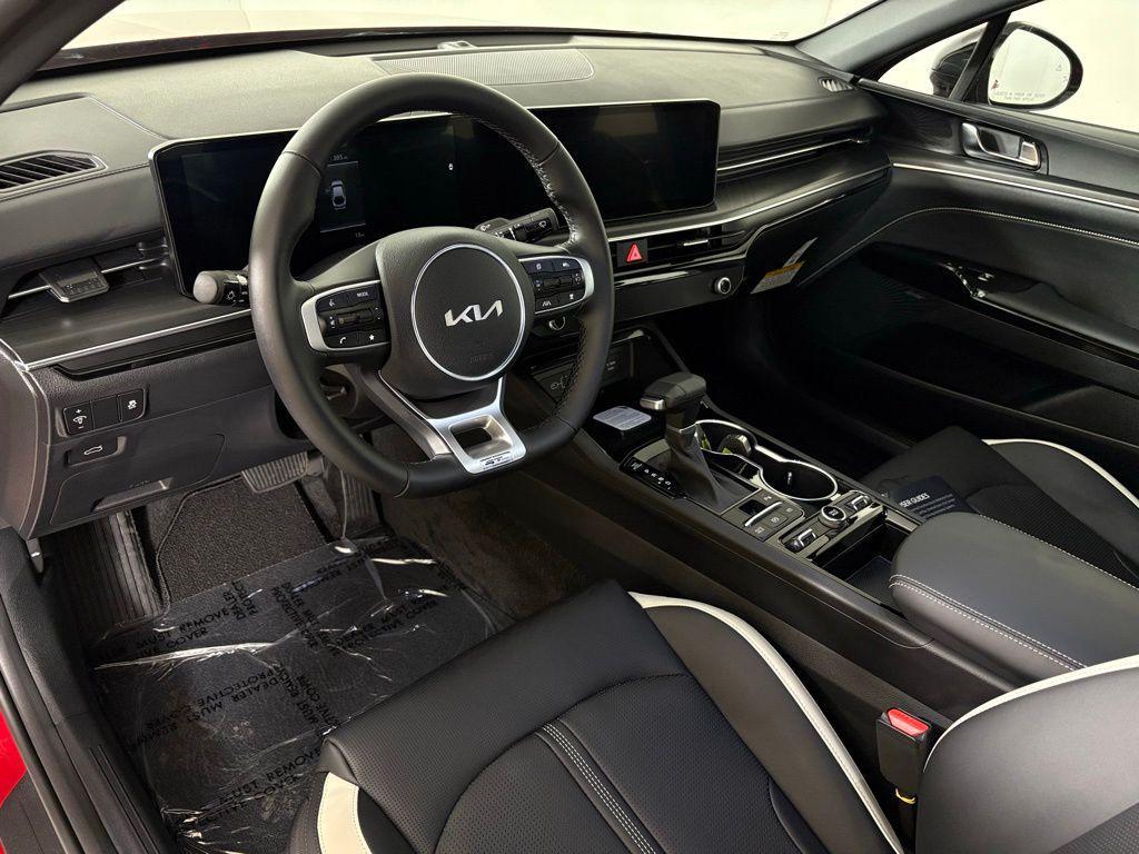 new 2026 Kia K5 car, priced at $31,018
