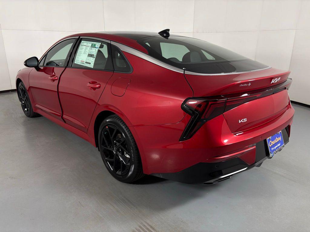 new 2026 Kia K5 car, priced at $31,018
