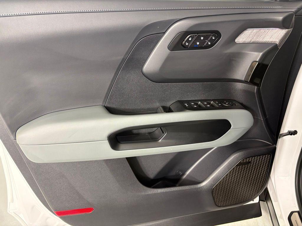 new 2027 Kia Telluride Hybrid car, priced at $61,080