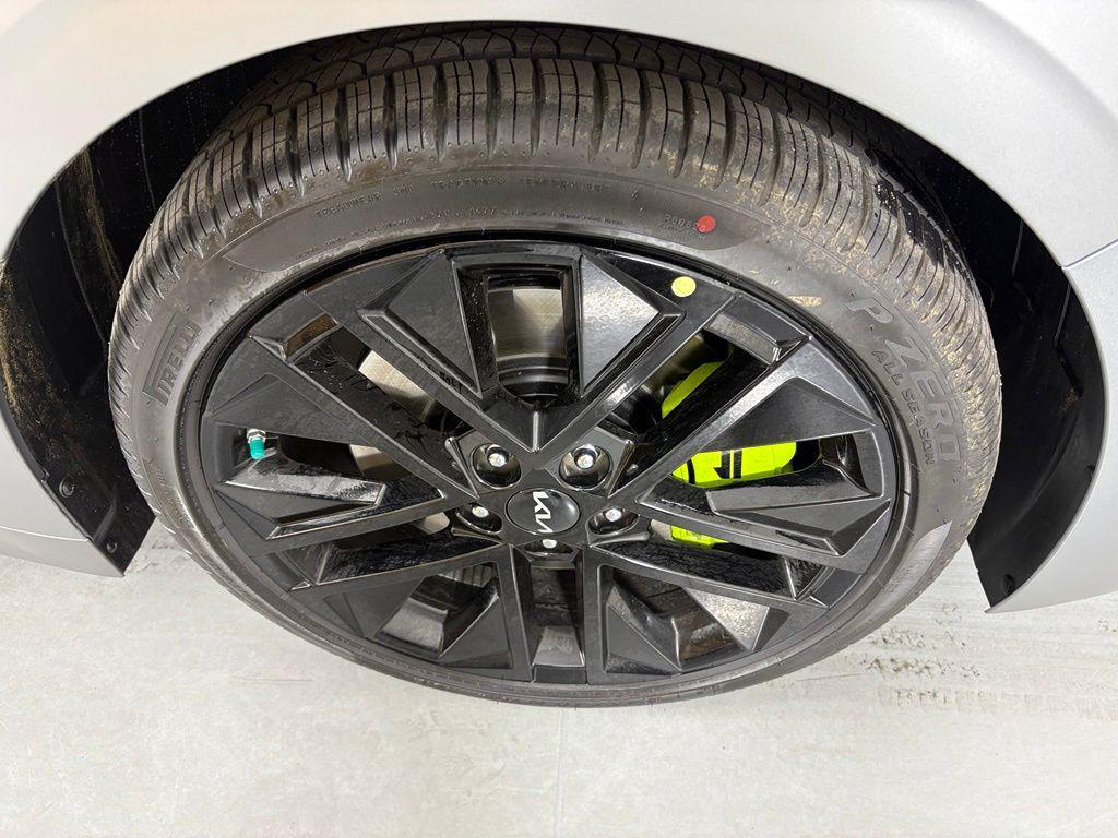 new 2026 Kia K5 car, priced at $38,367