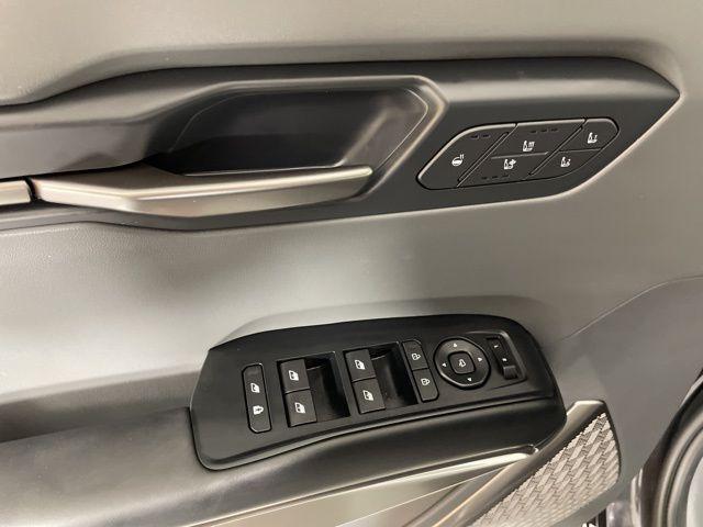 new 2026 Kia EV9 car, priced at $62,429