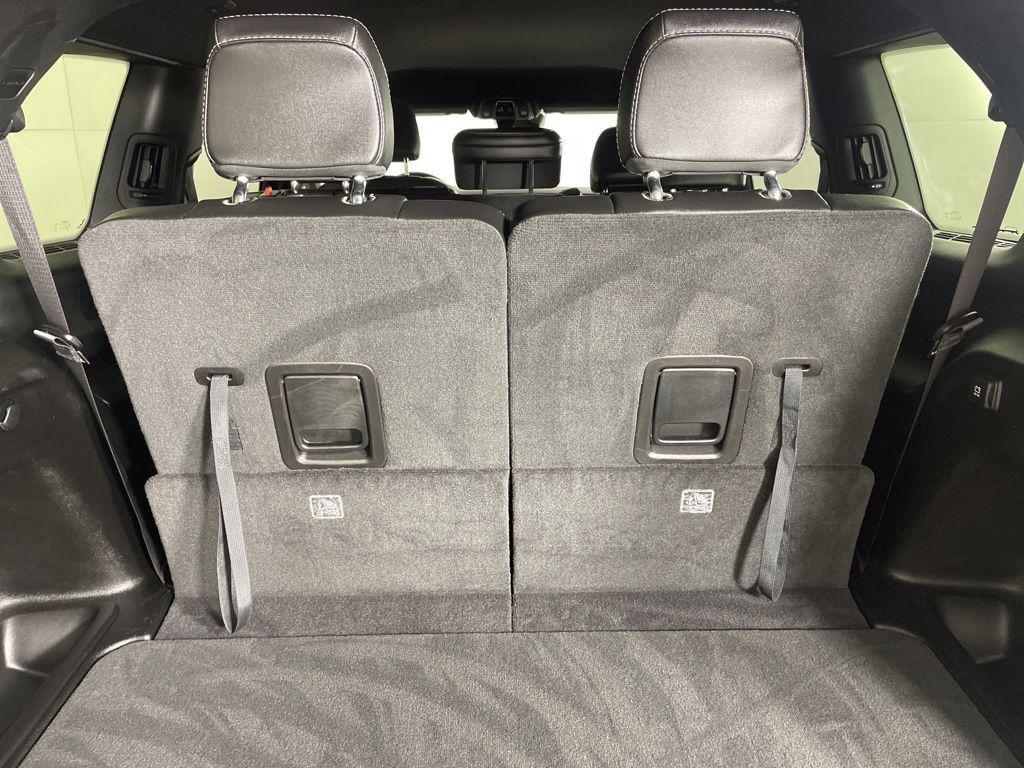 used 2024 Jeep Grand Cherokee L car, priced at $29,200