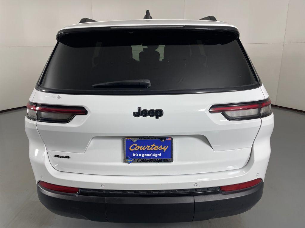 used 2024 Jeep Grand Cherokee L car, priced at $29,200