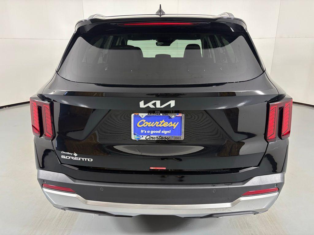 new 2026 Kia Sorento car, priced at $35,264
