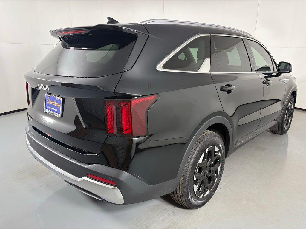 new 2026 Kia Sorento car, priced at $35,264