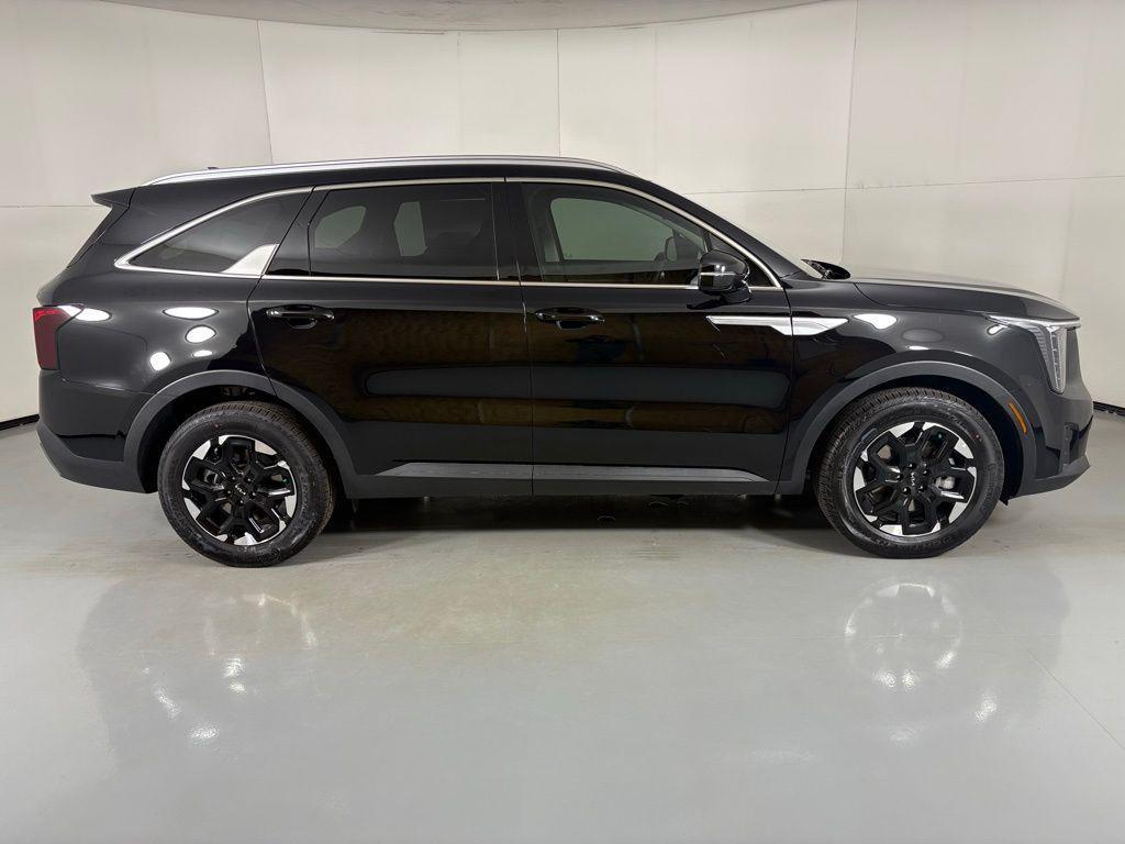 new 2026 Kia Sorento car, priced at $35,264