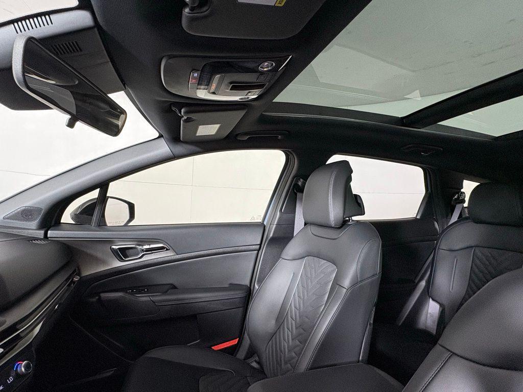 new 2026 Kia Sportage car, priced at $35,602