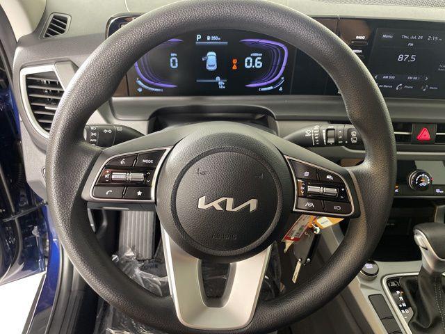 used 2026 Kia Seltos car, priced at $25,900