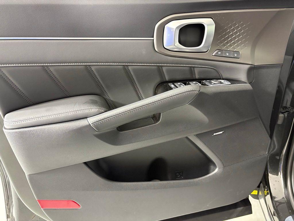 new 2026 Kia Sorento Hybrid car, priced at $46,671