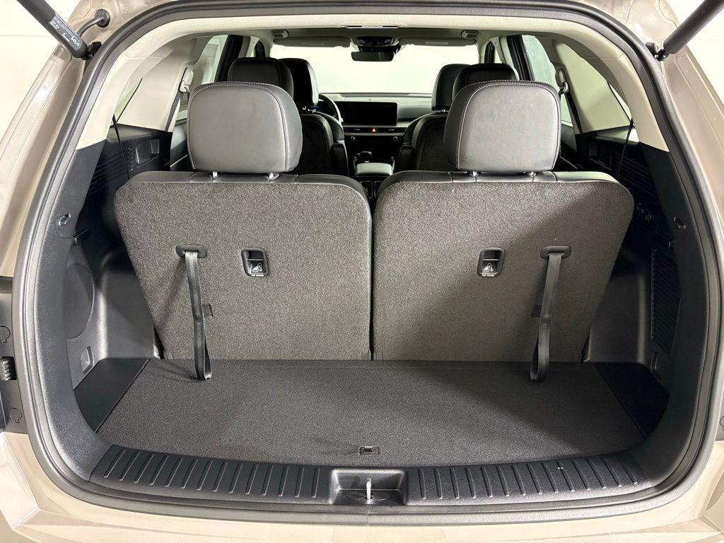 new 2026 Kia Sorento car, priced at $43,833