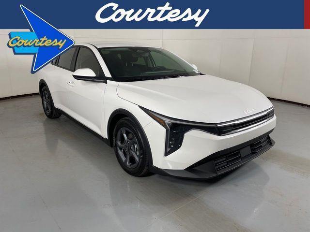 new 2025 Kia K4 car, priced at $23,660