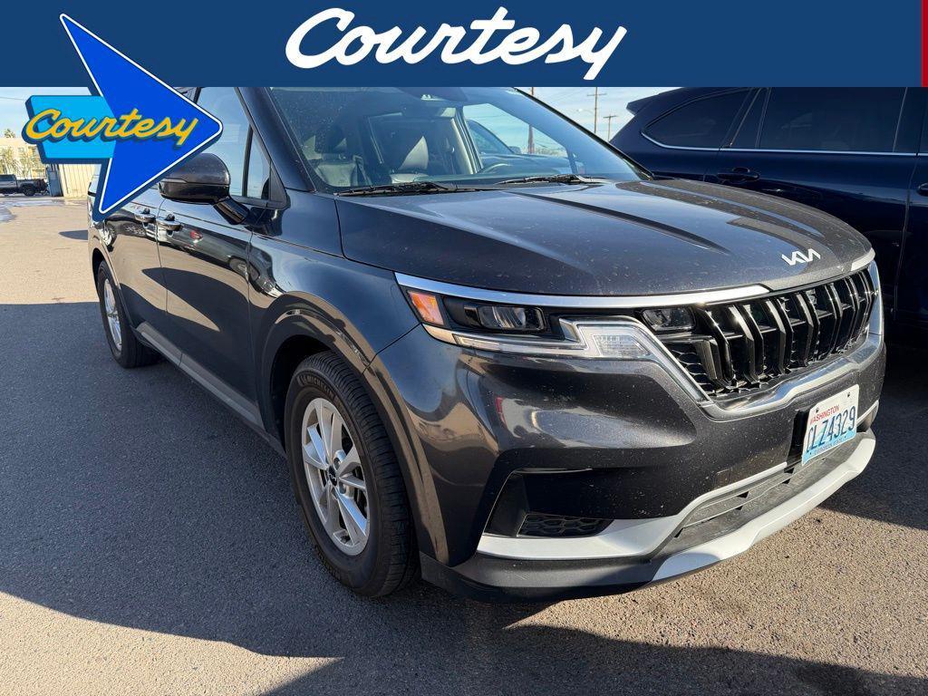 used 2024 Kia Carnival car, priced at $27,600