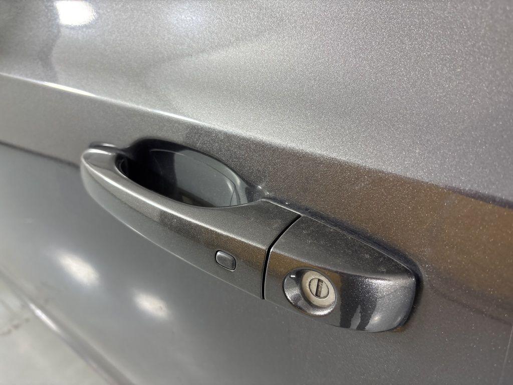 used 2023 Chrysler 300 car, priced at $19,900