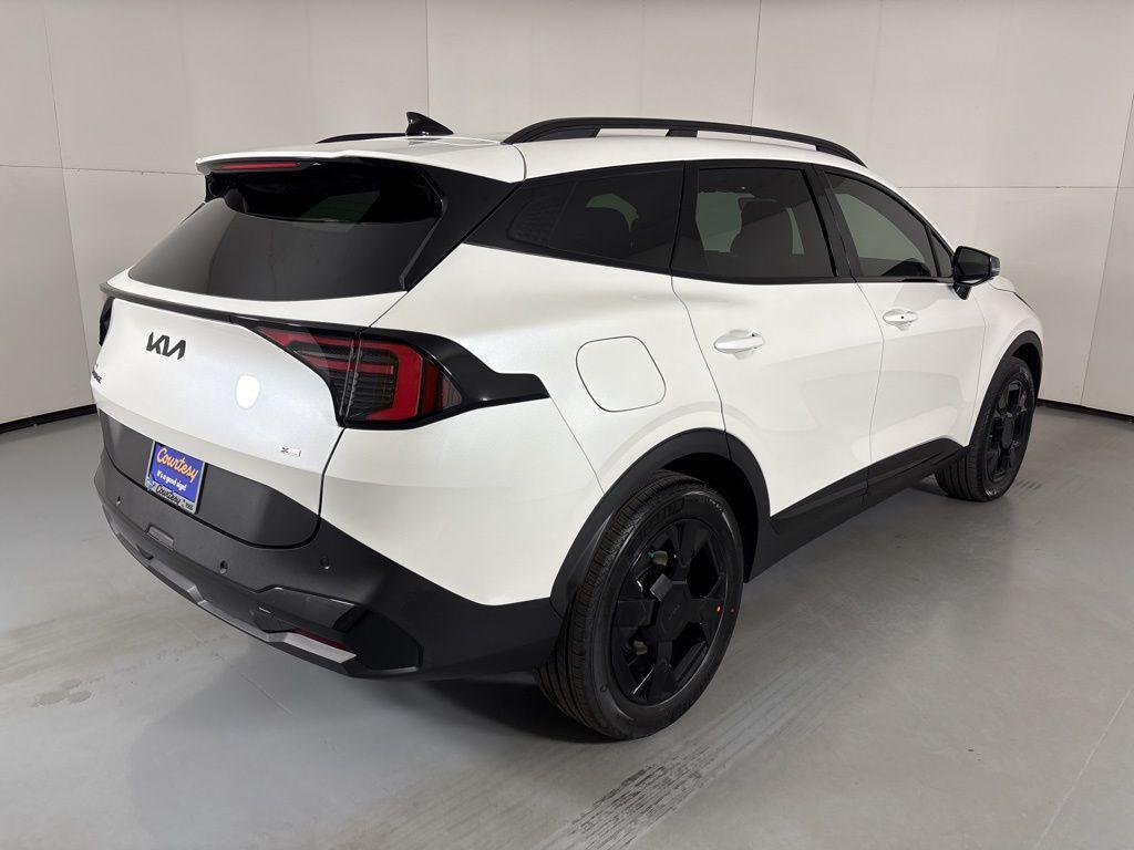 new 2026 Kia Sportage Plug-In Hybrid car, priced at $40,927