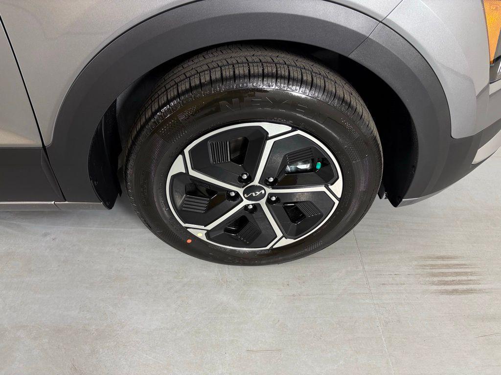 new 2026 Kia Niro car, priced at $28,508
