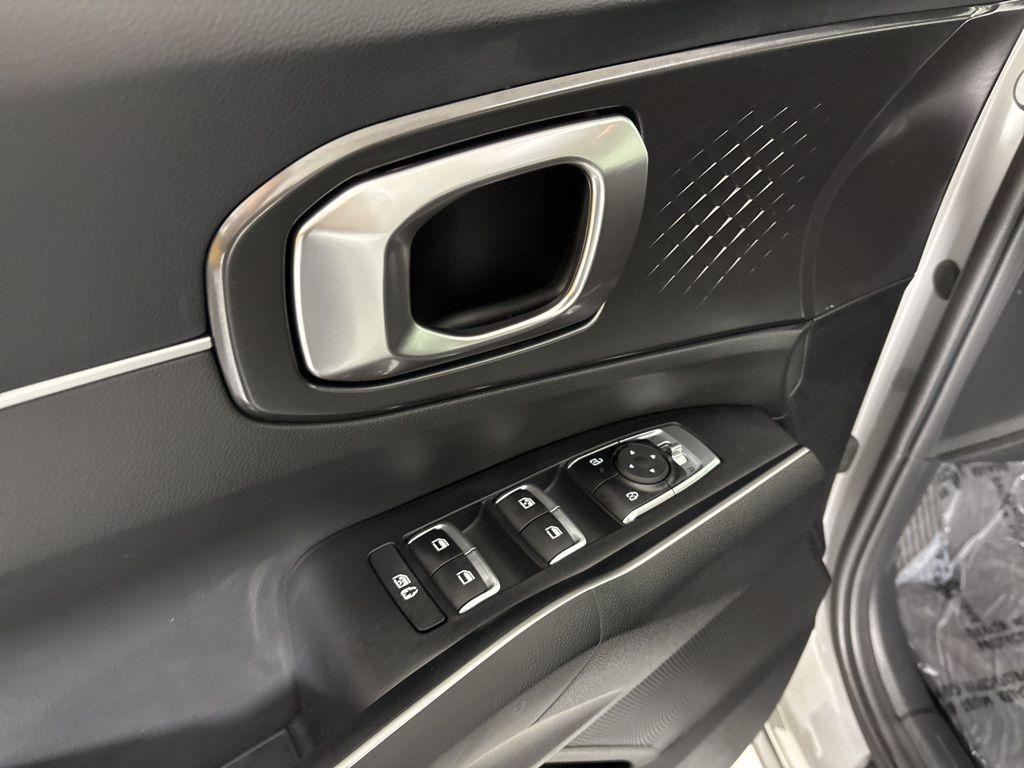 new 2026 Kia Sorento car, priced at $34,998