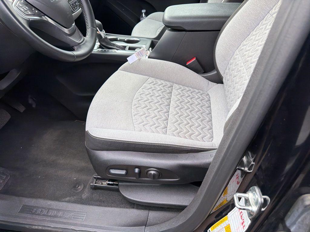 used 2024 Chevrolet Equinox car, priced at $18,700
