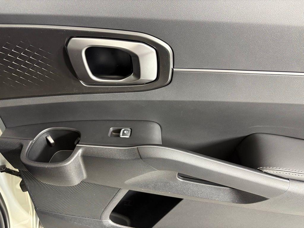 new 2026 Kia Sorento car, priced at $33,182