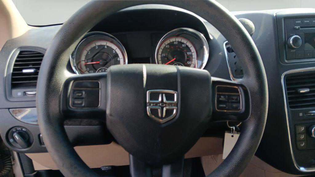 used 2014 Dodge Grand Caravan car, priced at $8,900