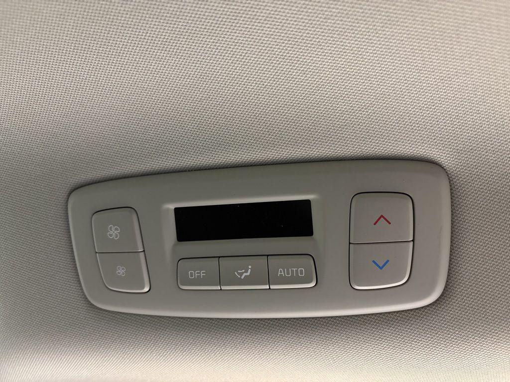 new 2026 Kia Carnival Hybrid car, priced at $49,555
