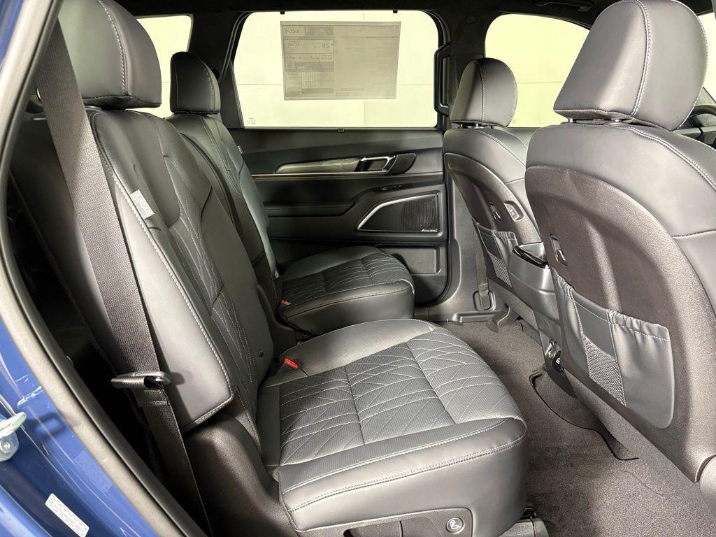 new 2025 Kia Telluride car, priced at $55,635