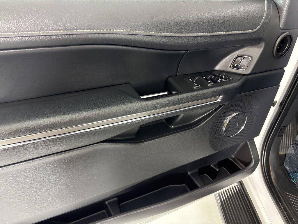 used 2024 Ford Expedition Max car, priced at $38,000