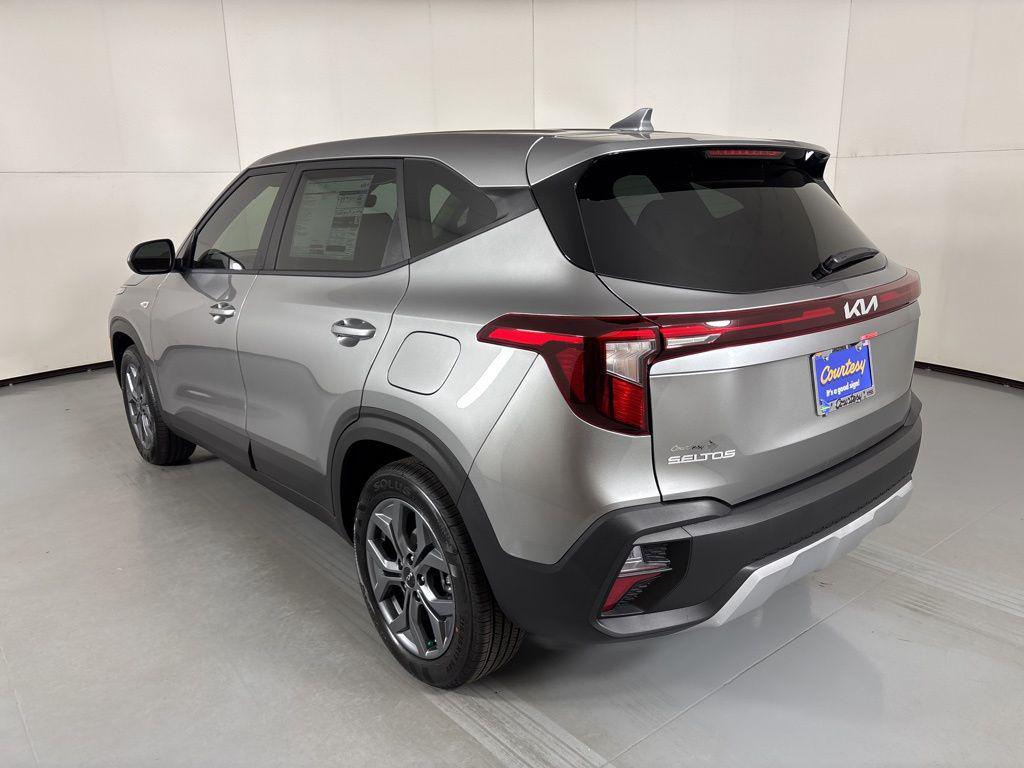 new 2026 Kia Seltos car, priced at $24,438