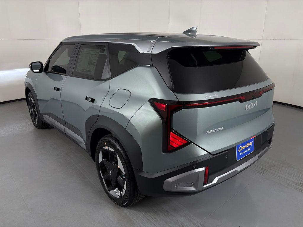 new 2027 Kia Seltos car, priced at $28,684