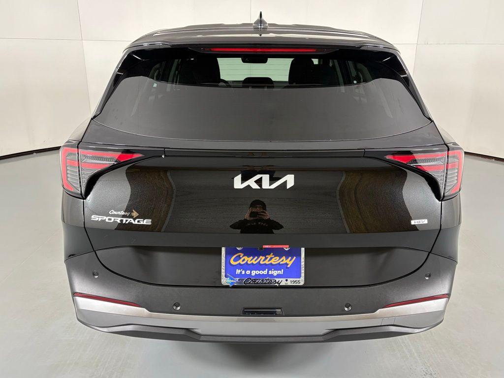 new 2026 Kia Sportage Hybrid car, priced at $30,498