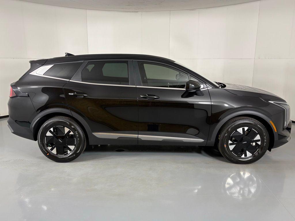 new 2026 Kia Sportage Hybrid car, priced at $30,498