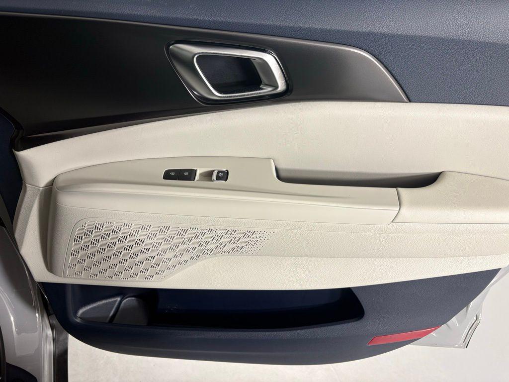 new 2026 Kia Carnival Hybrid car, priced at $50,823