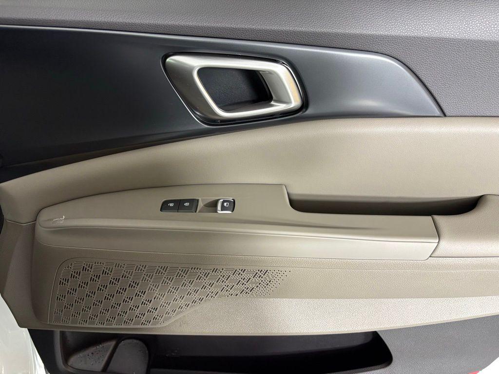 new 2026 Kia Carnival car, priced at $37,498