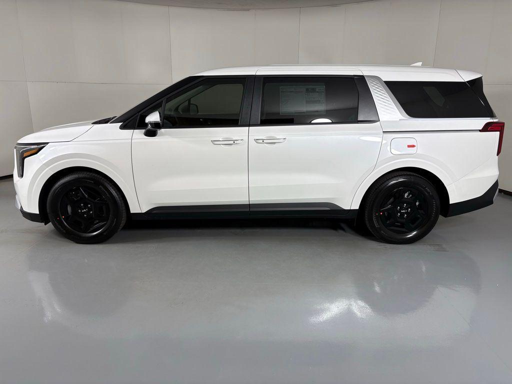 new 2026 Kia Carnival car, priced at $37,498
