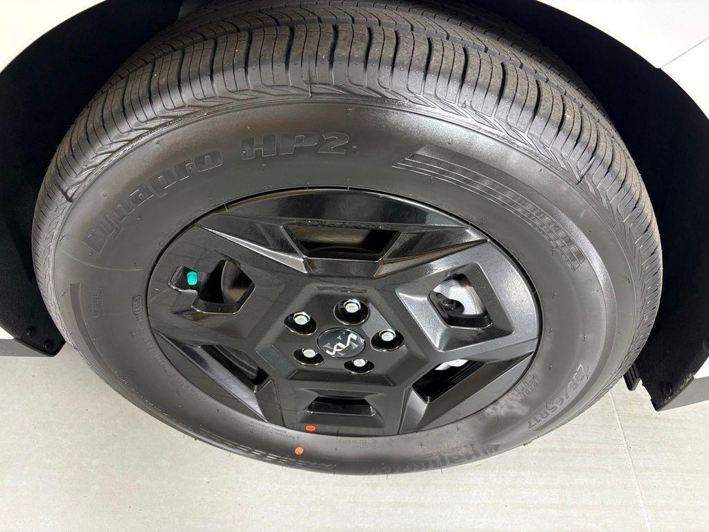 new 2026 Kia Carnival car, priced at $37,498