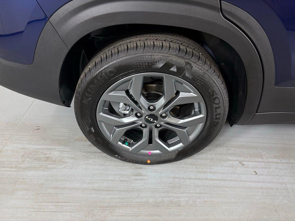 new 2026 Kia Seltos car, priced at $24,381