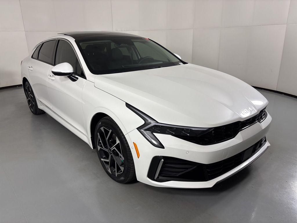 new 2026 Kia K5 car, priced at $35,125